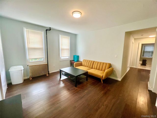 11 Liberty Street, Middletown, NY 10940