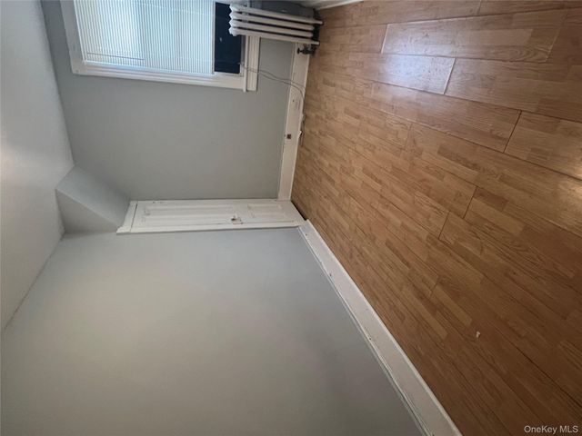 11 Liberty Street, Middletown, NY 10940