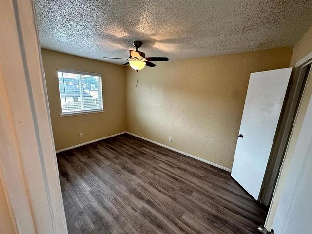 2401 Manor RD 220, Austin, TX 78722