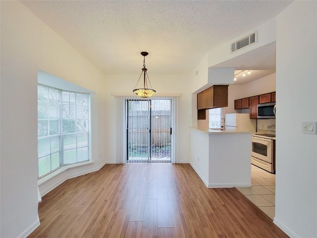 7575 Cambridge Street 2405, Houston, TX 77054