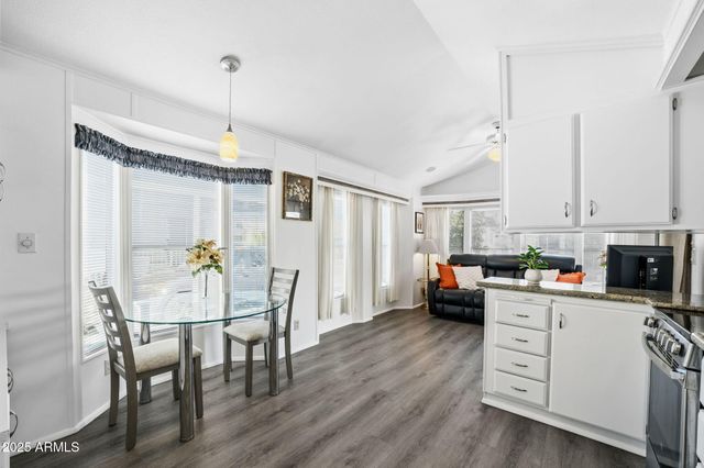 111 S GREENFIELD Road 724, Mesa, AZ 85206