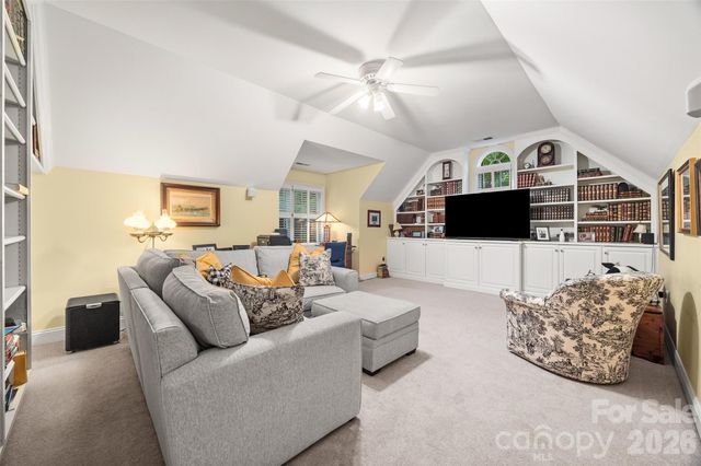 15901 Riverpointe Drive, Charlotte, NC 28278