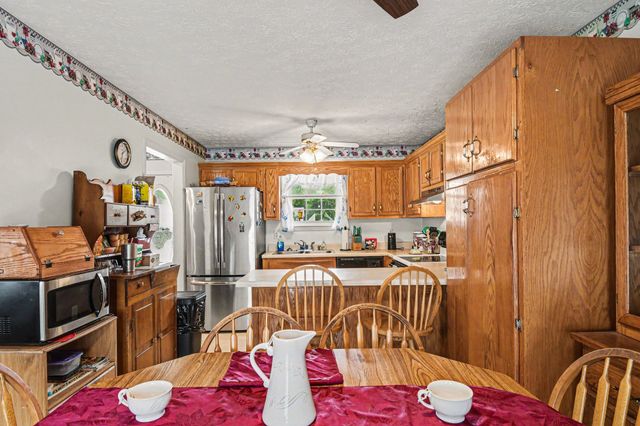 105 Brookside Pt, Springfield, TN 37172