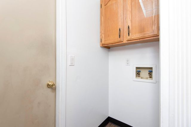 2127 S Golden Avenue, Springfield, MO 65807