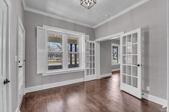 1031 Leavenworth Street, Manhattan, KS 66502