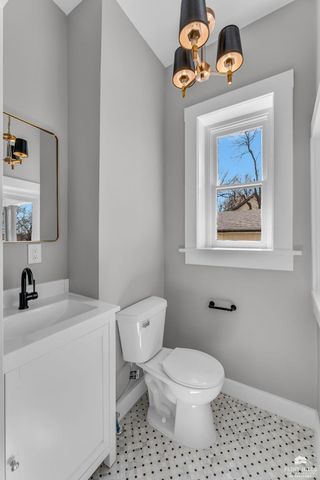 1031 Leavenworth Street, Manhattan, KS 66502