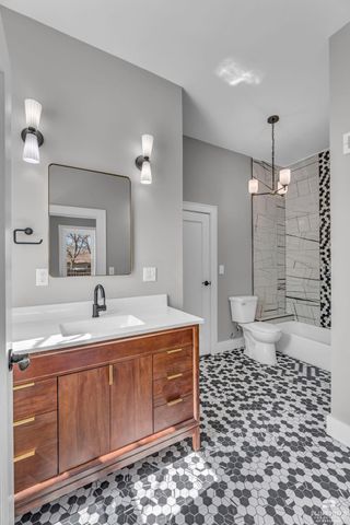 1031 Leavenworth Street, Manhattan, KS 66502