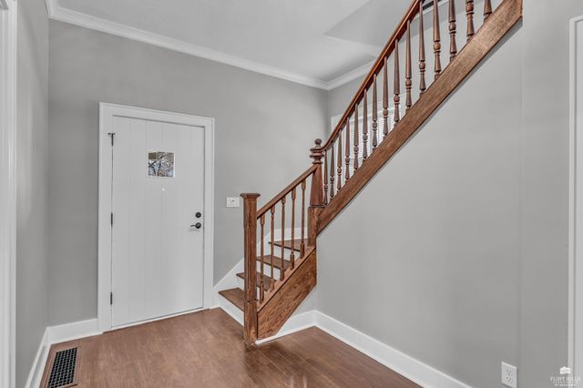 1031 Leavenworth Street, Manhattan, KS 66502