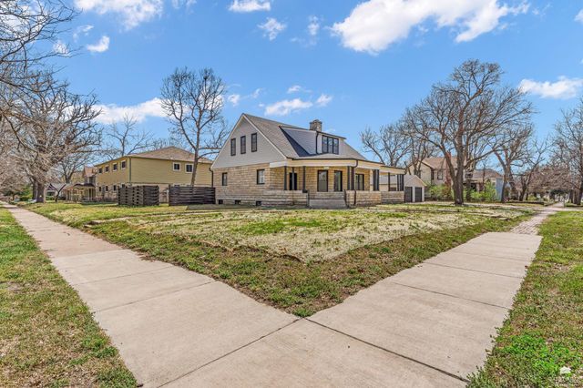 1031 Leavenworth Street, Manhattan, KS 66502