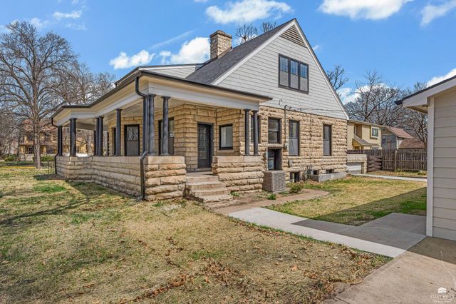 1031 Leavenworth Street, Manhattan, KS 66502