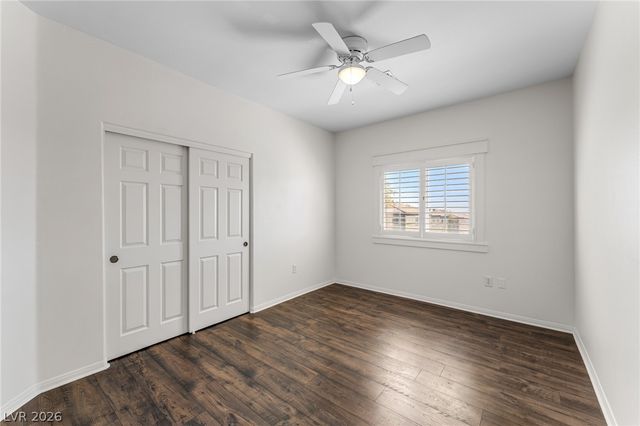 10515 Gold Shadow Avenue, Las Vegas, NV 89129