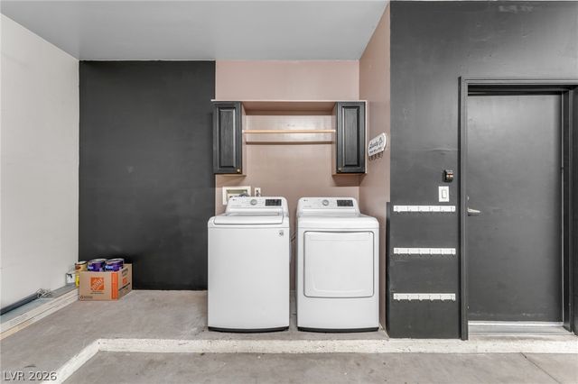 10515 Gold Shadow Avenue, Las Vegas, NV 89129