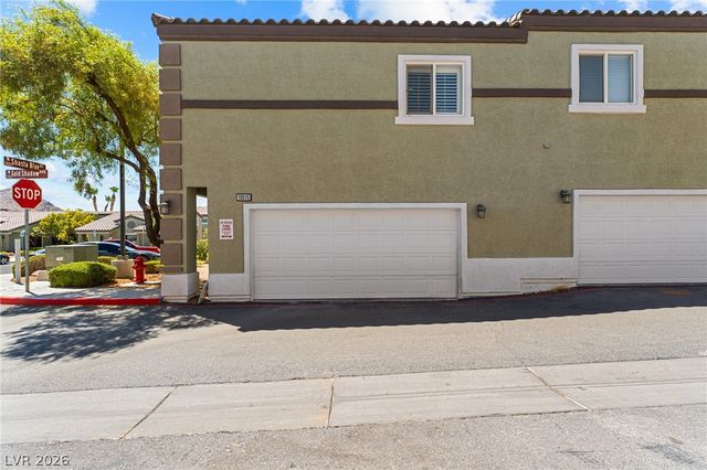 10515 Gold Shadow Avenue, Las Vegas, NV 89129
