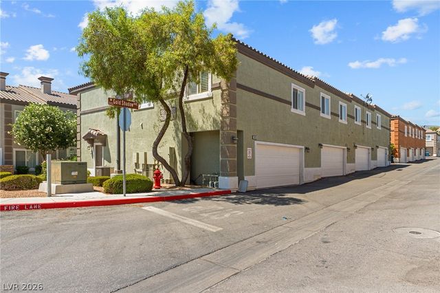 10515 Gold Shadow Avenue, Las Vegas, NV 89129