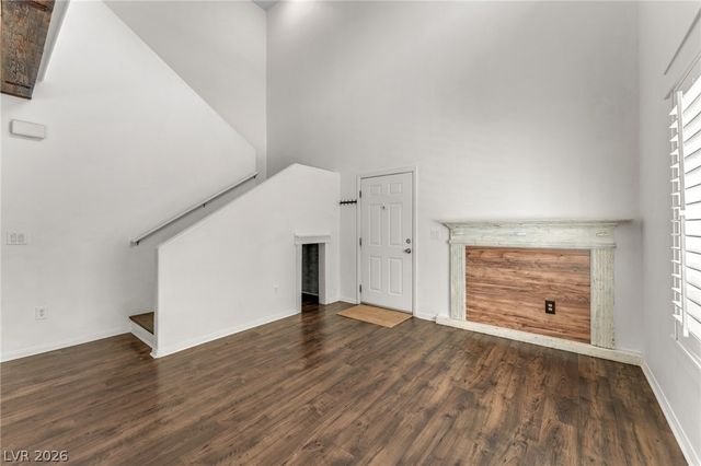 10515 Gold Shadow Avenue, Las Vegas, NV 89129