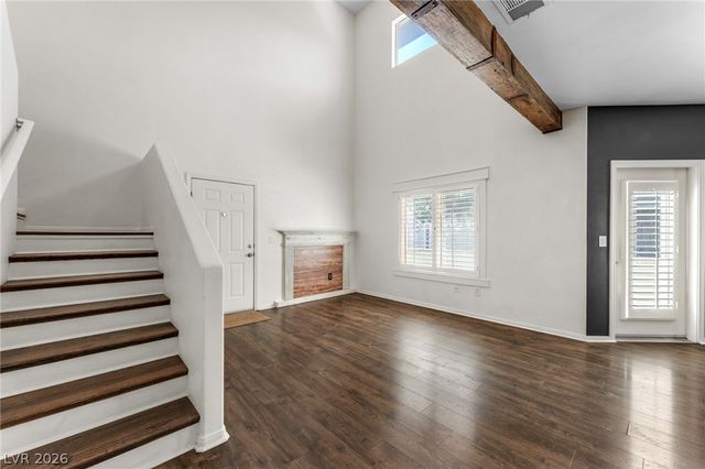 10515 Gold Shadow Avenue, Las Vegas, NV 89129