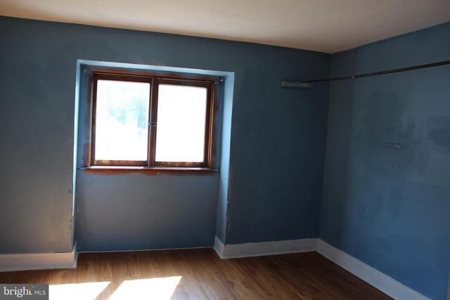 148 N LOCUST ST, Mount Carmel, PA 17851