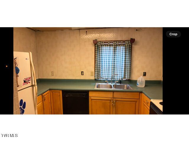 324 Jess Hopson Road, Unicoi, TN 37692