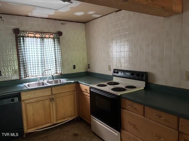 324 Jess Hopson Road, Unicoi, TN 37692