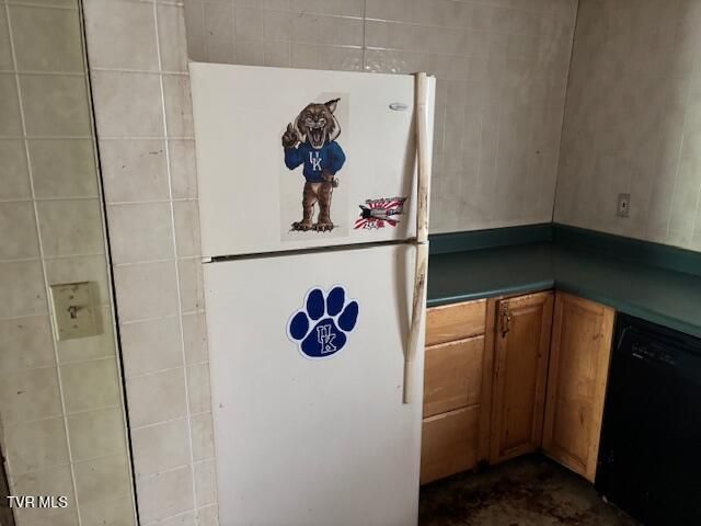 324 Jess Hopson Road, Unicoi, TN 37692