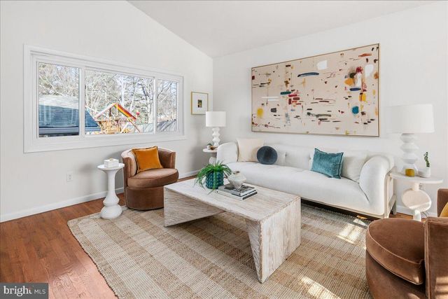 4805 ARCTIC CT, Rockville, MD 20853