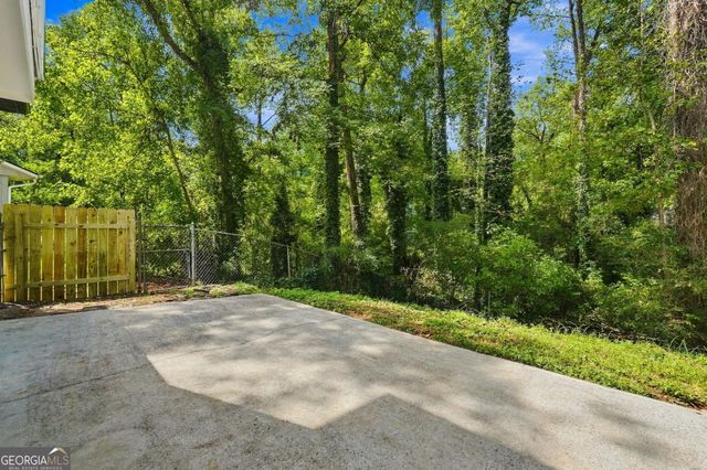 4404 Cedar Ridge Trail, Stone Mountain, GA 30083