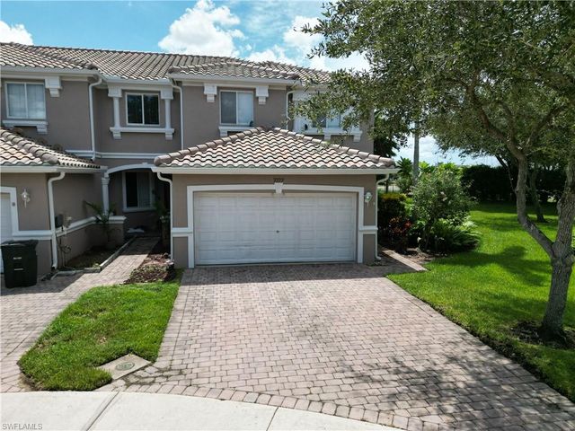 9999 Chiana CIR, Fort Myers, FL 33905
