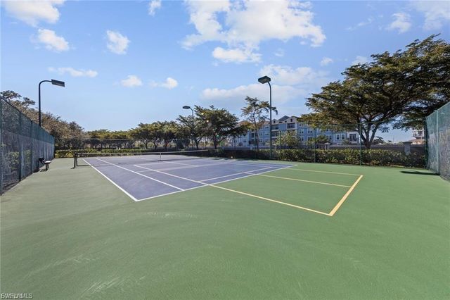 9999 Chiana CIR, Fort Myers, FL 33905