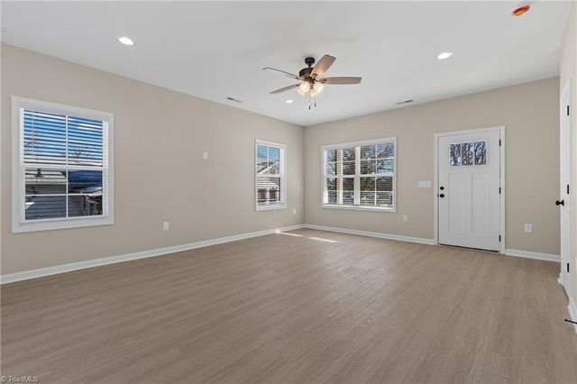 411 NE 28th Street, Winston-salem, NC 27105