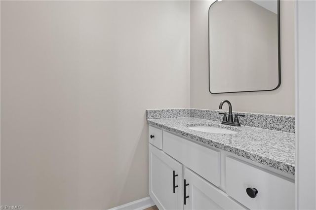 411 NE 28th Street, Winston-salem, NC 27105