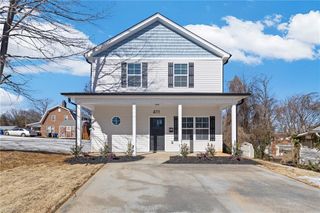 411 NE 28th Street, Winston-salem, NC 27105