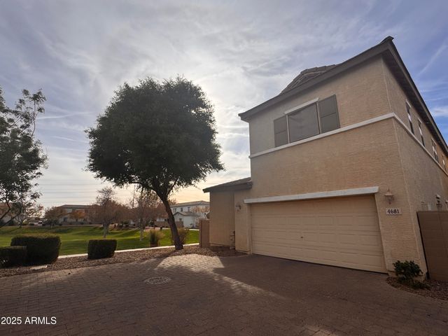 4681 E Redfield Road, Gilbert, AZ 85234