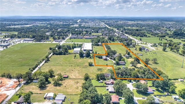 5402 Elm Springs Road, Springdale, AR 72762