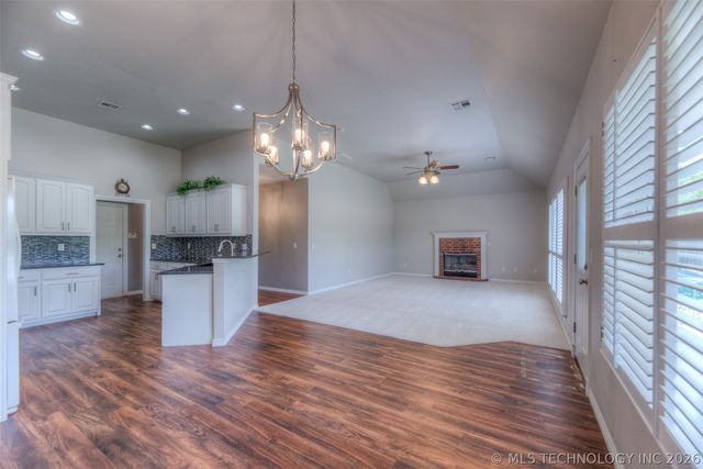 14210 S Toledo Avenue, Bixby, OK 74008