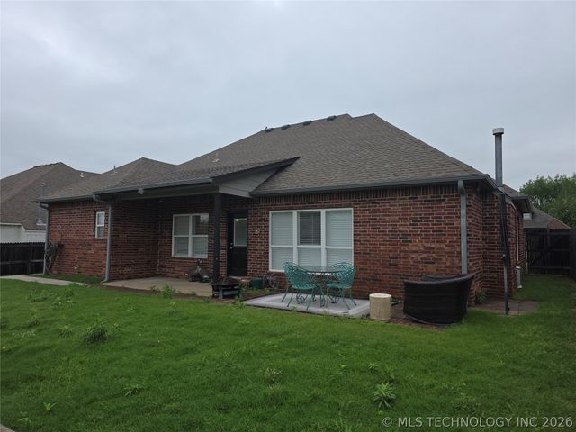 14210 S Toledo Avenue, Bixby, OK 74008