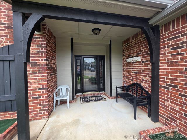 14210 S Toledo Avenue, Bixby, OK 74008