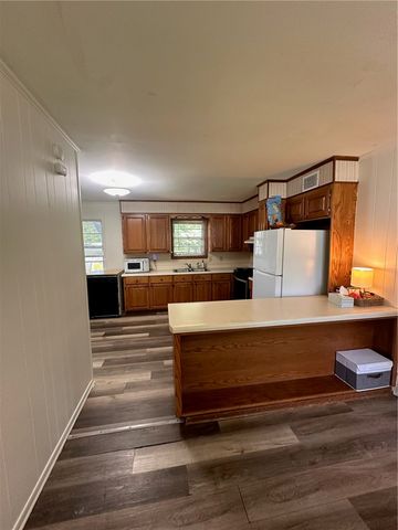 1405 S El Paso Avenue, Russellville, AR 72801