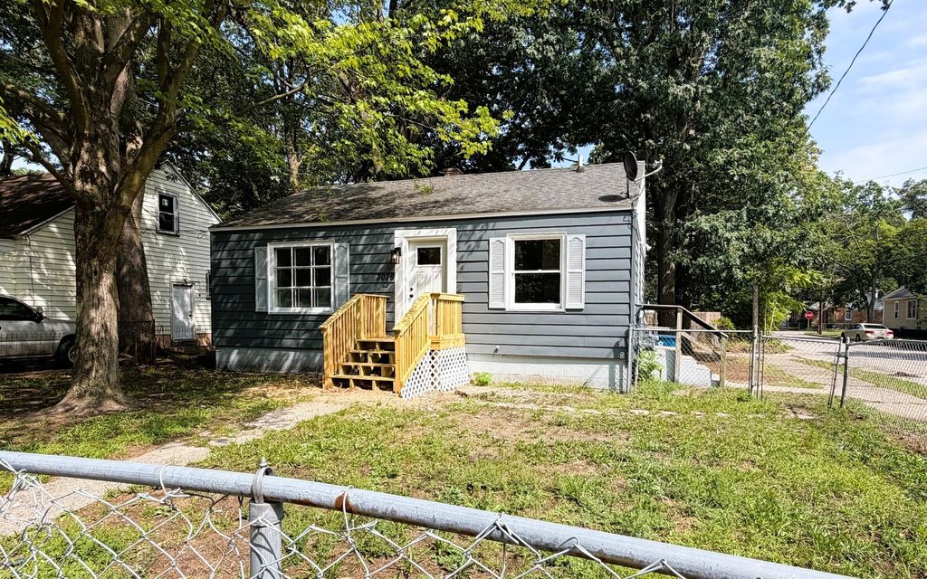 3036 7th Street, Muskegon Heights, MI 49444