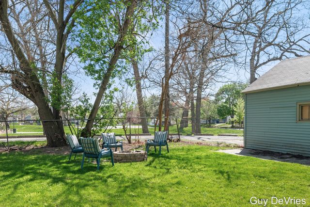 1936 Lafayette Avenue NE, Grand Rapids, MI 49505