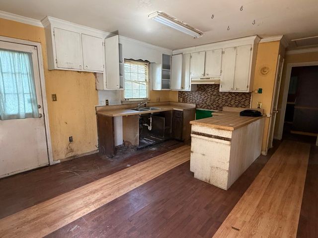 2008 Edge Dr., North Myrtle Beach, SC 29582