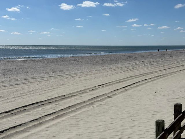 2008 Edge Dr., North Myrtle Beach, SC 29582