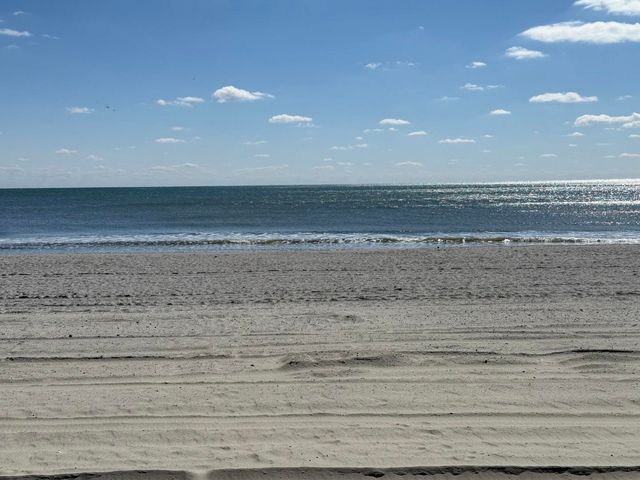 2008 Edge Dr., North Myrtle Beach, SC 29582