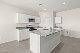 981 N 13TH Place, Coolidge, AZ 85128