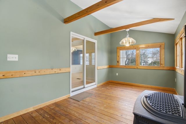 10 Walter Street, Tewksbury, MA 01876