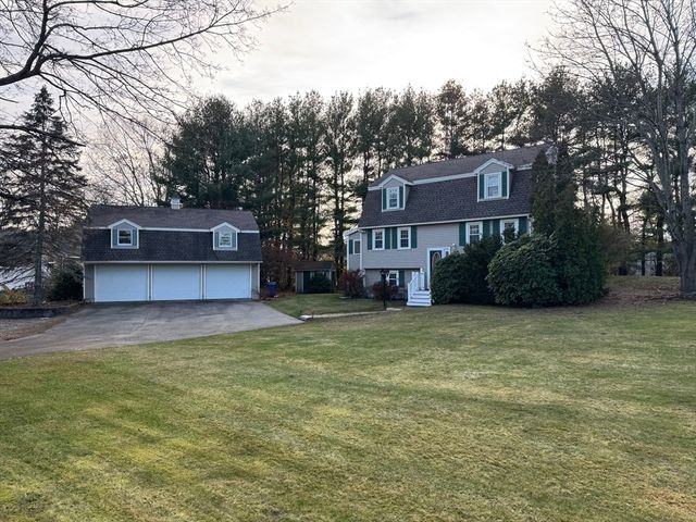 10 Walter Street, Tewksbury, MA 01876