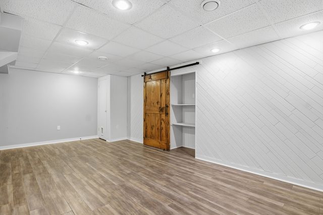 10 Walter Street, Tewksbury, MA 01876