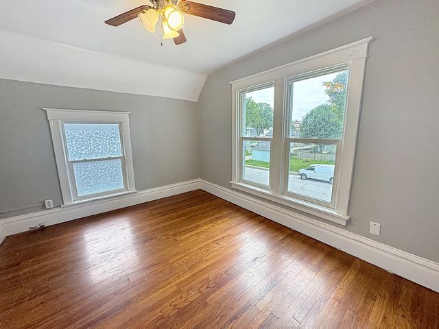 252 W 29th Street, Davenport, IA 52803