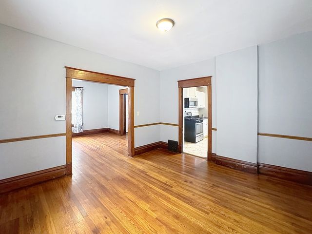 252 W 29th Street, Davenport, IA 52803