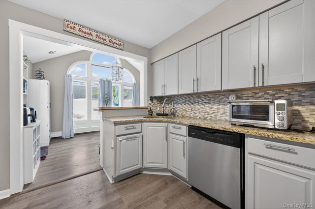 1438 Harding Street, North Bellmore, NY 11710