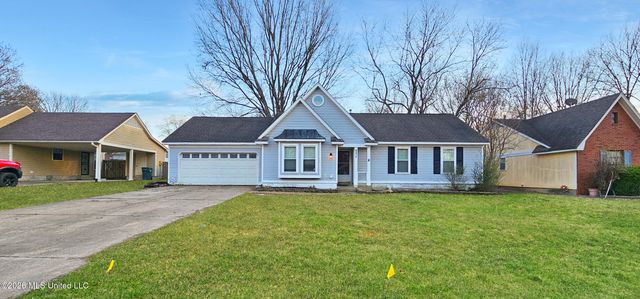 631 Woodsmoke Drive, Southaven, MS 38671